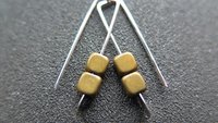 small matte gold earrings. square hematite jewelry. geometric jewellery. 1 inch earrings.