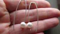 white pearl earrings in sterling silver. crystal pearl jewelry. 1 1/2” drop earrings.