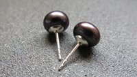 peacock black pearl earrings. pearl studs. 6.5mm to 7mm pearls on sterling silver posts.