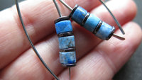 light blue lapis lazuli earrings with hematite. hypoallergenic niobium for sensitive ears. lapis lazuli jewellery.