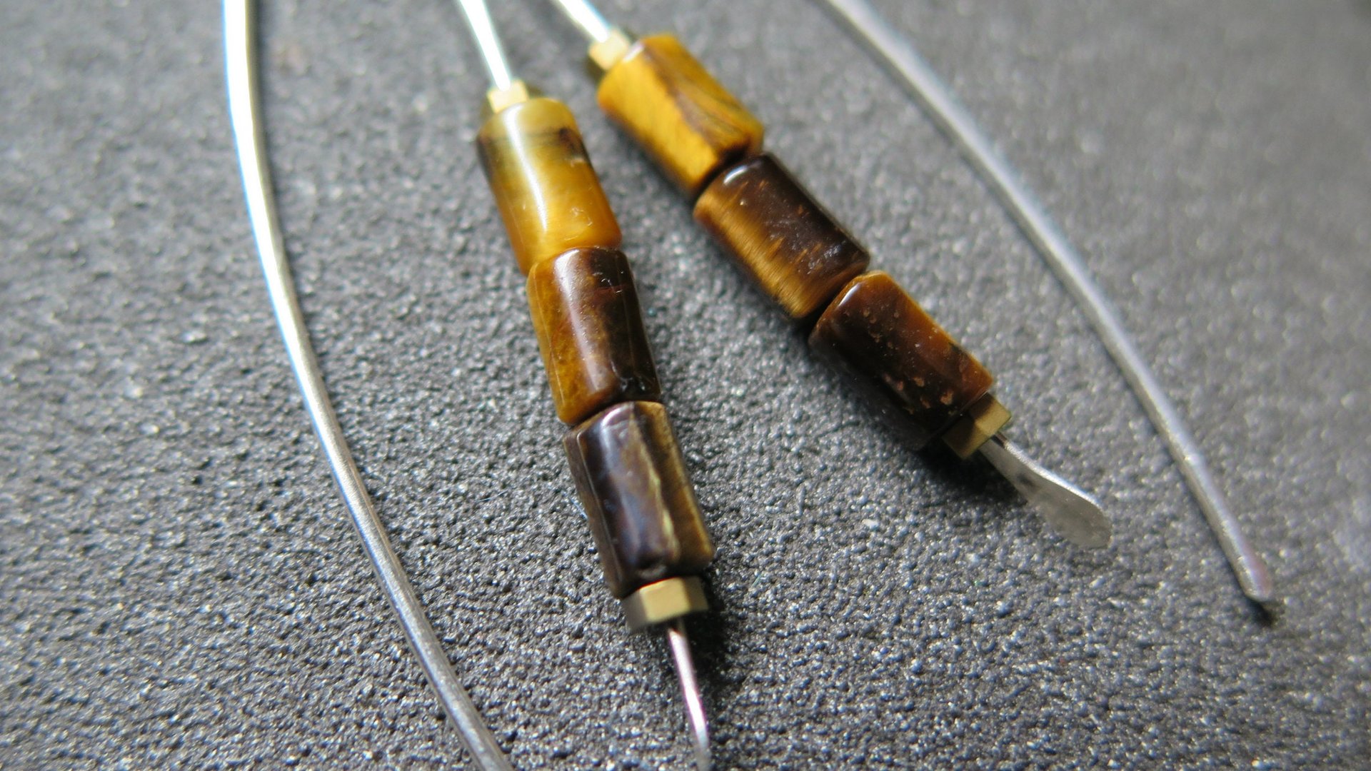 natural tiger eye earrings. modern stone jewelry. handmade brown earrings in sterling silver wire.