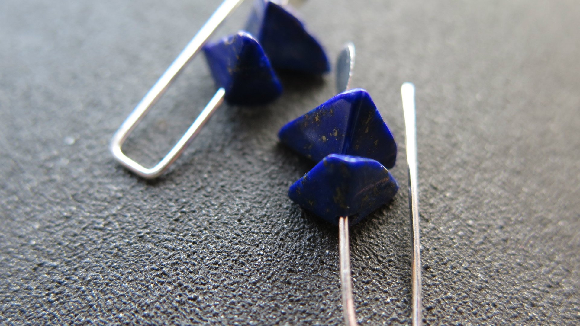 small lapis lazuli earrings. royal blue gemstone jewelry. triangle earrings.