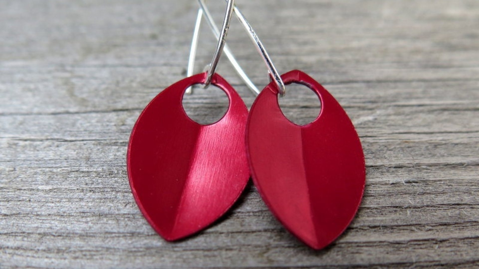 crimson red earrings in sterling silver. red jewellery. sterling silver dangle earings.