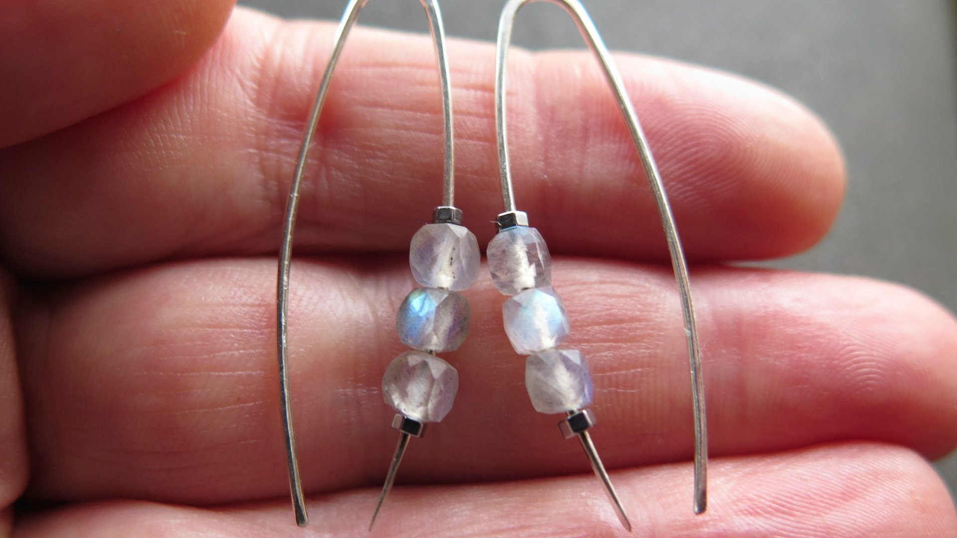 labradorite earrings with flash made with sterling silver wire. modern gemstone jewelry. Canadian made labradorite jewellery.