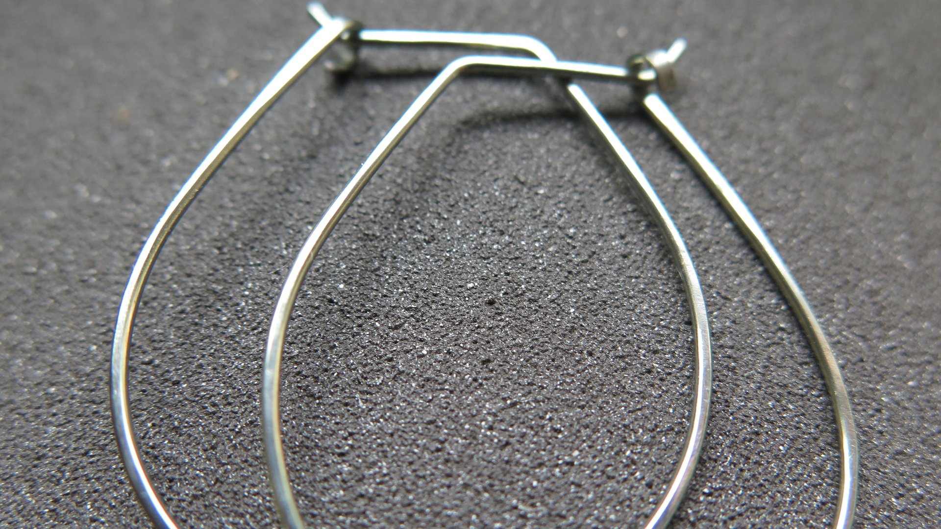 hypoallergenic hoop earrings for sensitive ears. anodized niobium jewelry. nickel free earrings.