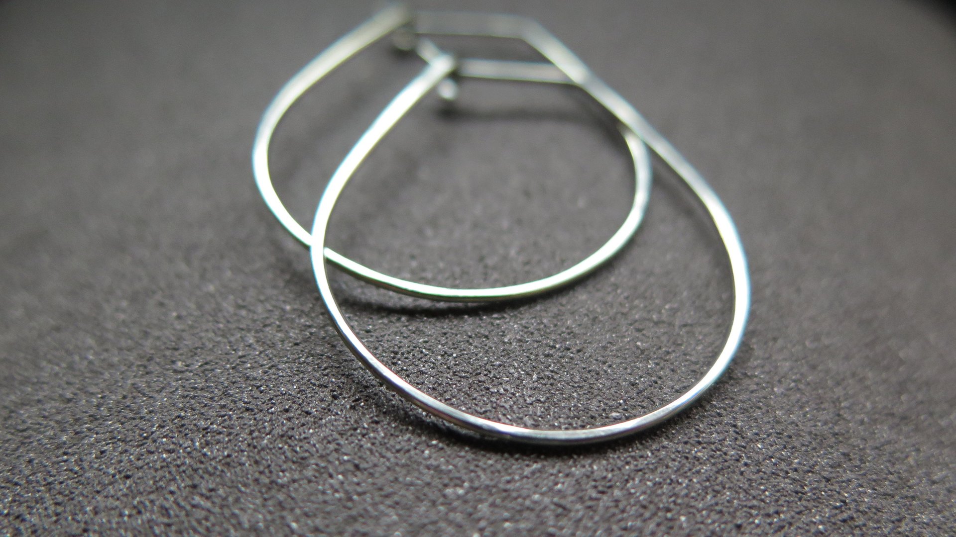 hypoallergenic hoop earrings for sensitive ears. anodized niobium jewelry. nickel free earrings.