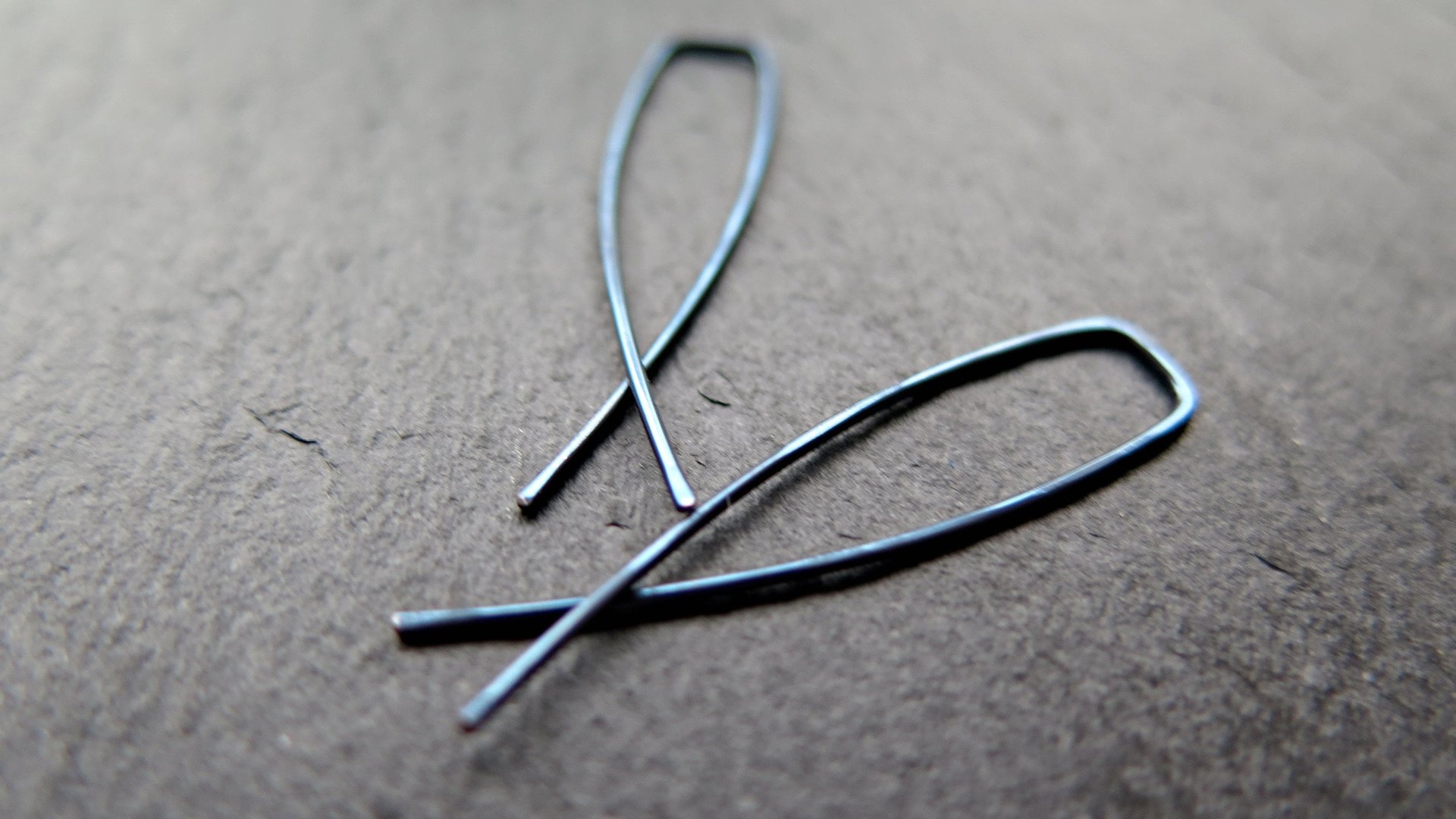 blue niobium earrings. modern hypoallergenic jewelry. nickel free earrings for sensitive ears