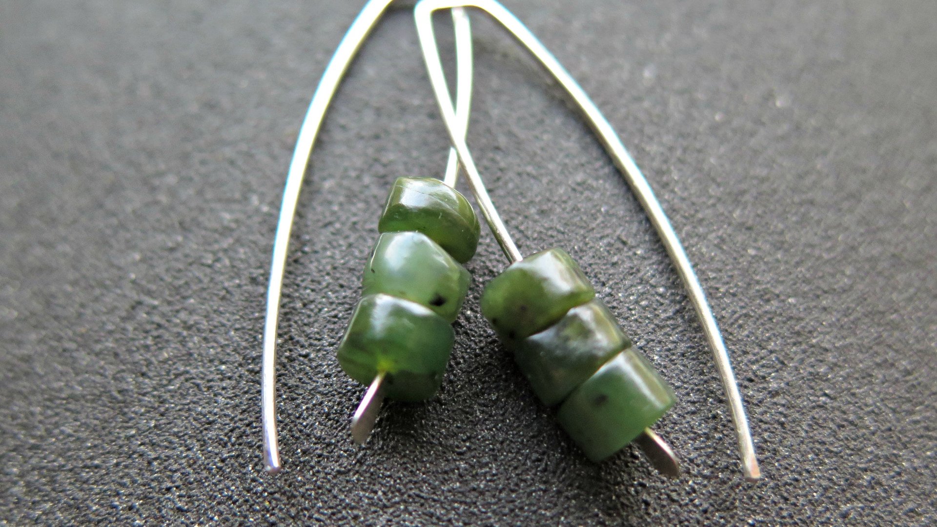 Canadian jade earrings. green jade jewelry. sterling silver jewellery.