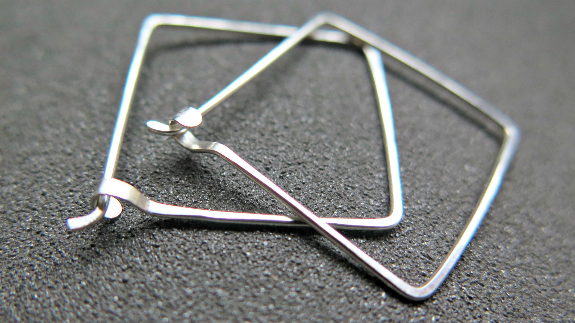 sterling silver hoops. 1 inch square earrings. geometric jewelry. splurge. available in niobium wire