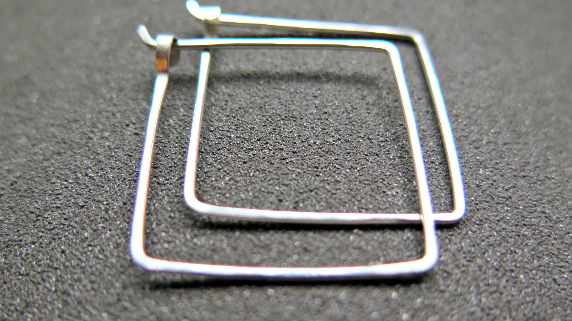 sterling silver hoops. 1 inch square earrings. geometric jewelry. splurge. available in niobium wire