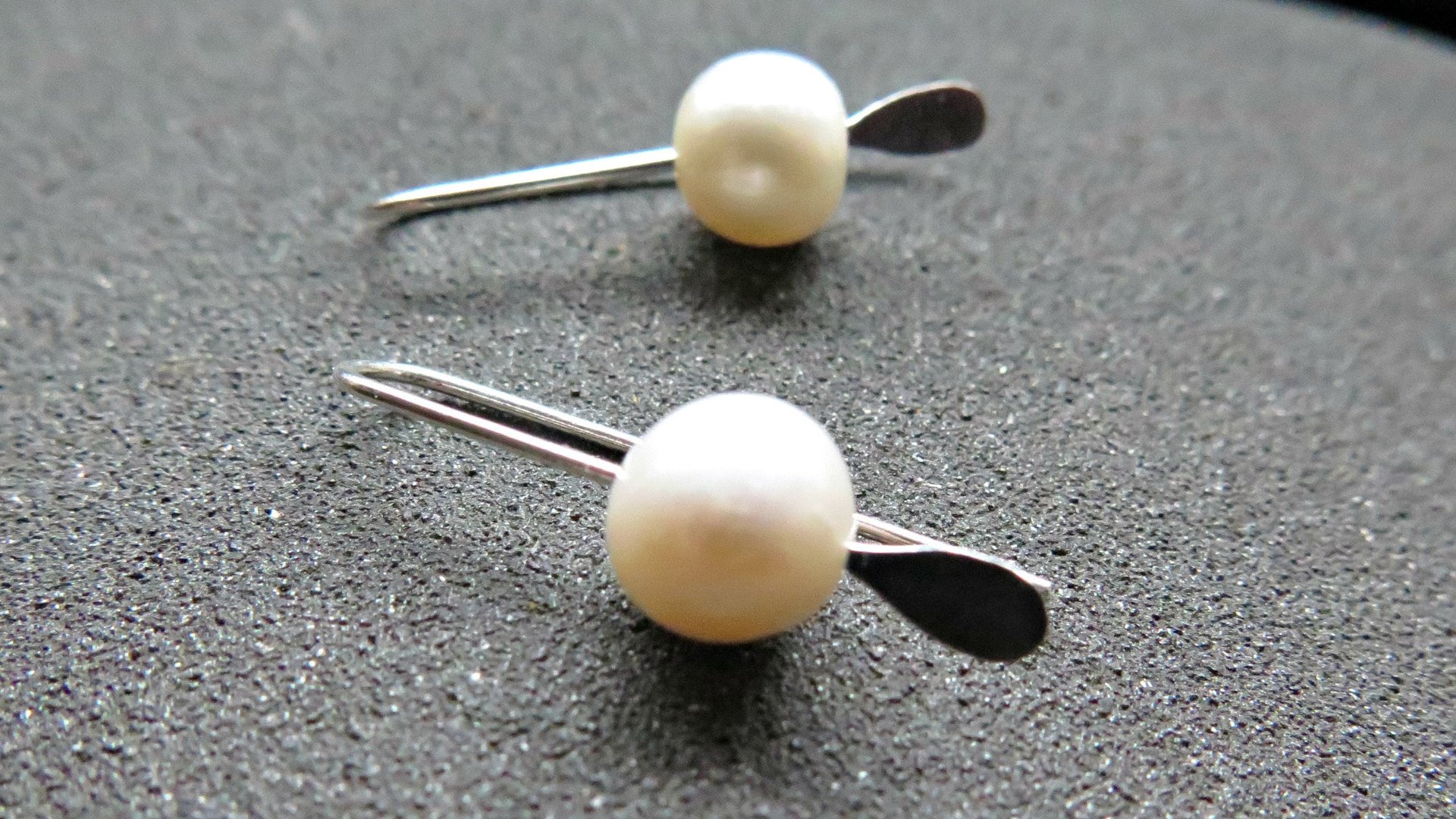 small white pearl drop earrings. freshwater pearl silver jewelry. simple pearl jewellery. 7mm pearls. made in Canada