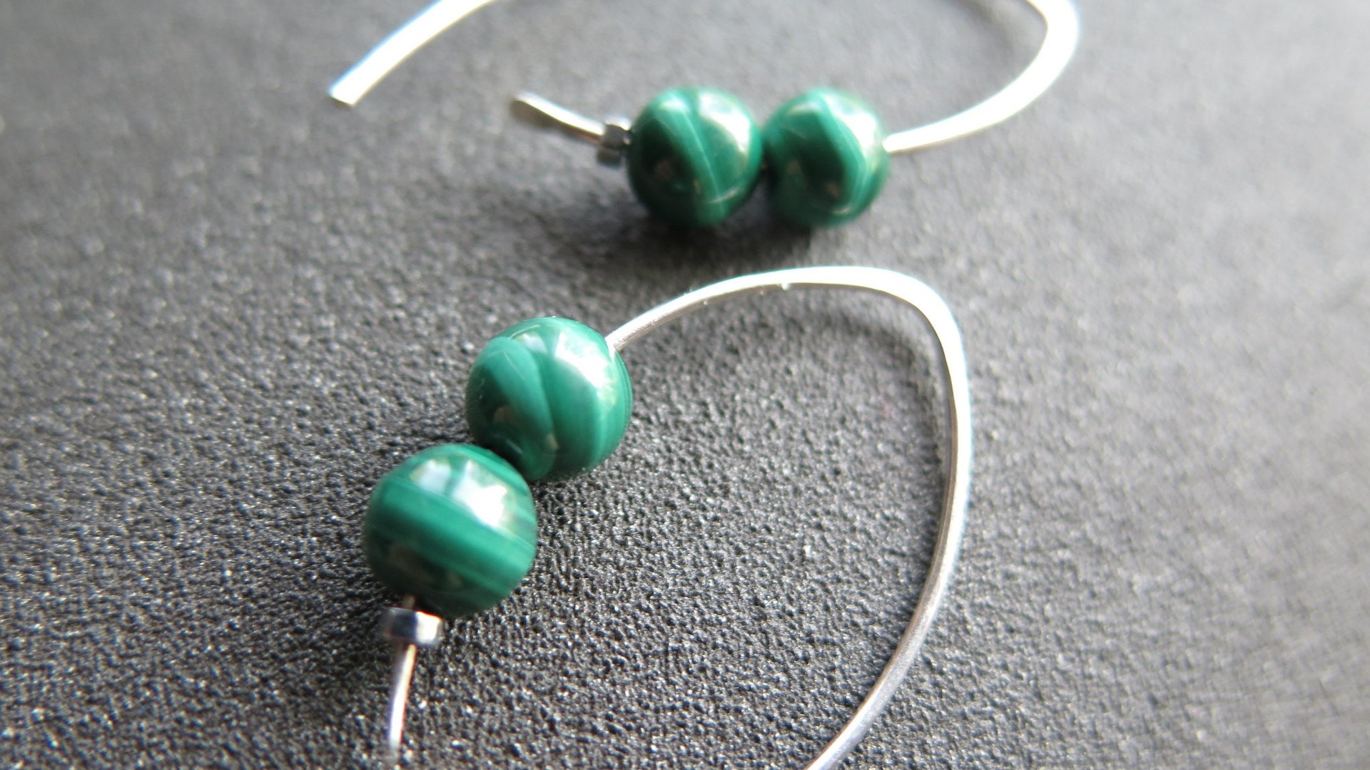 emerald green malachite earrings. modern stone jewelry. sterling silver threader hoops.