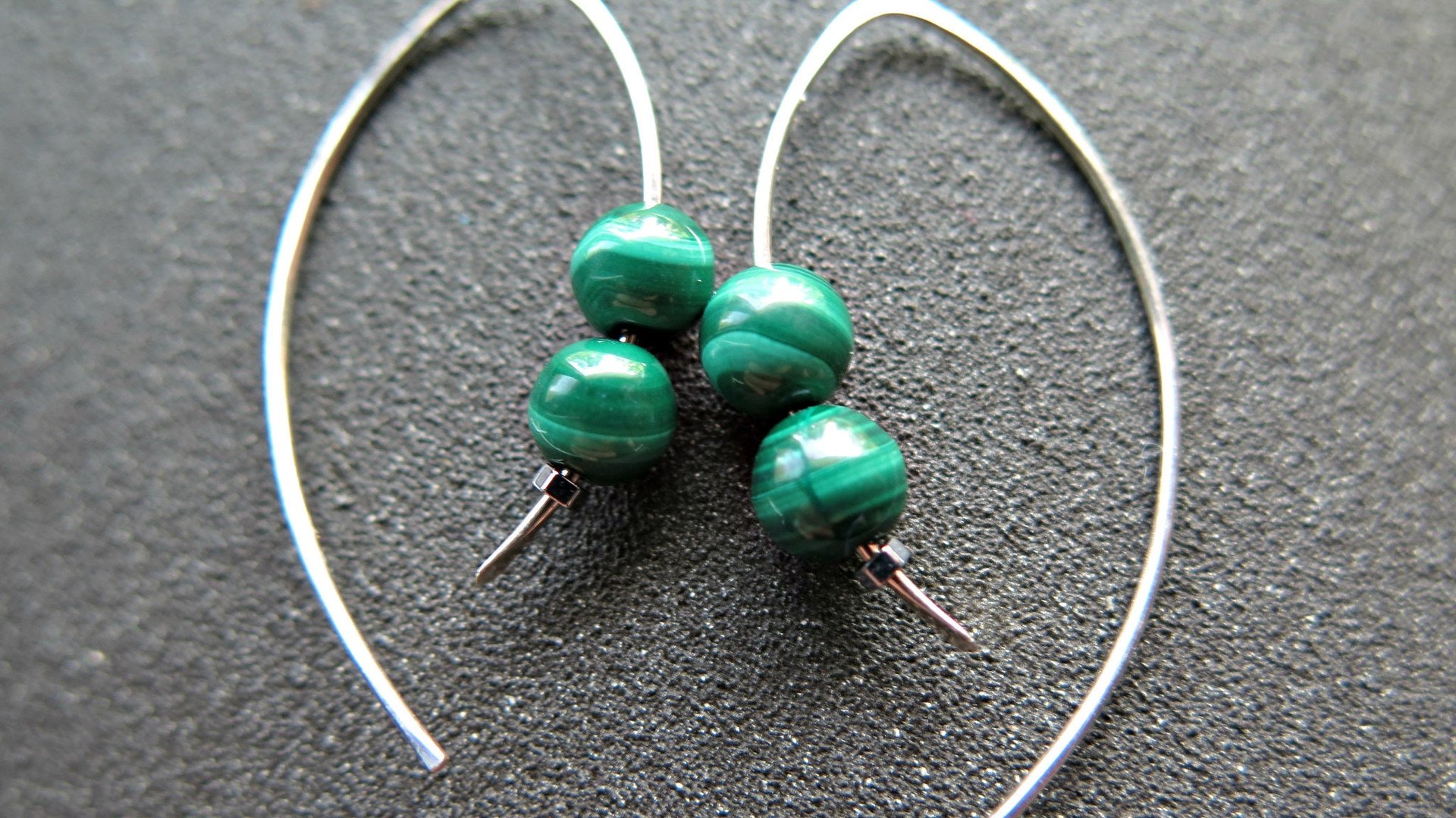 emerald green malachite earrings. modern stone jewelry. sterling silver threader hoops.