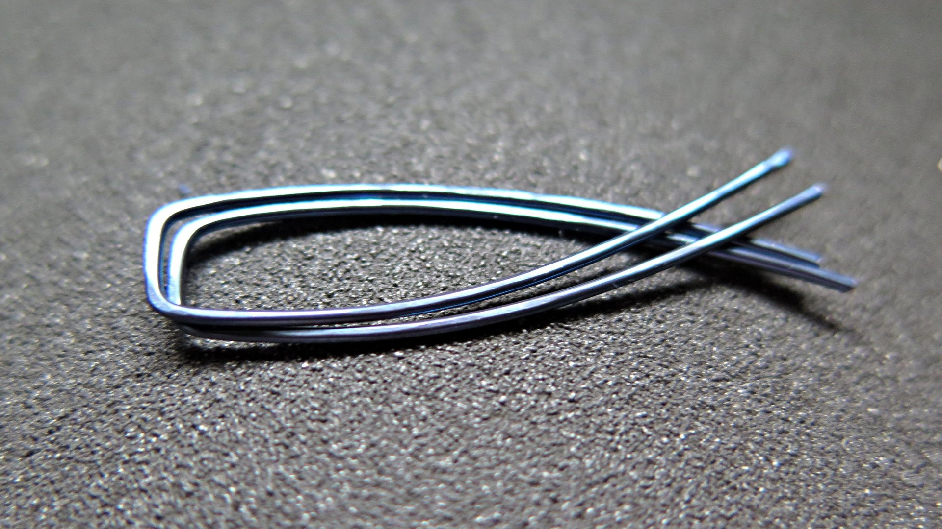 blue niobium earrings. modern hypoallergenic jewelry. nickel free earrings for sensitive ears