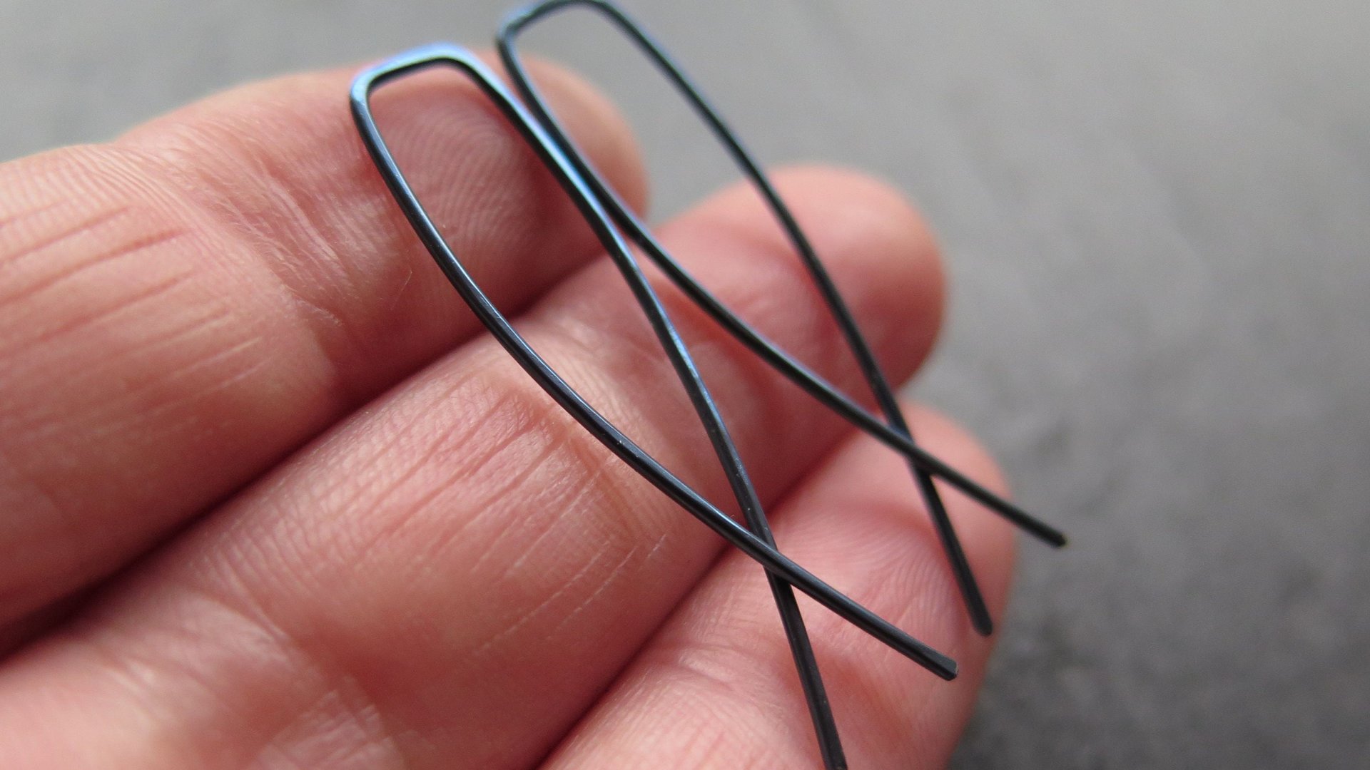 blue niobium earrings. modern hypoallergenic jewelry. nickel free earrings for sensitive ears