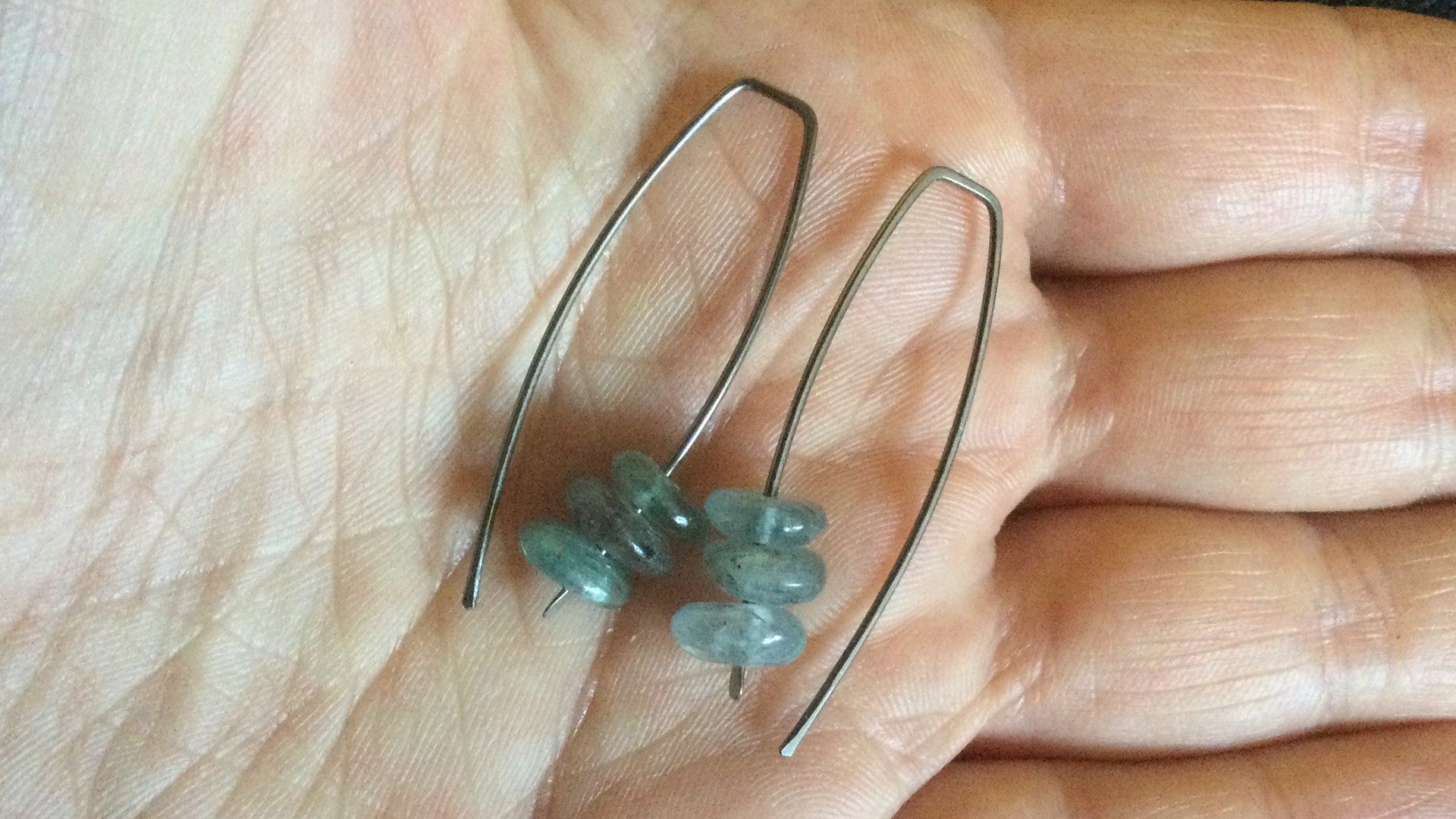 cornflower blue kyanite earrings. hypoallergenic jewelry. nickel free wire. Canadian seller