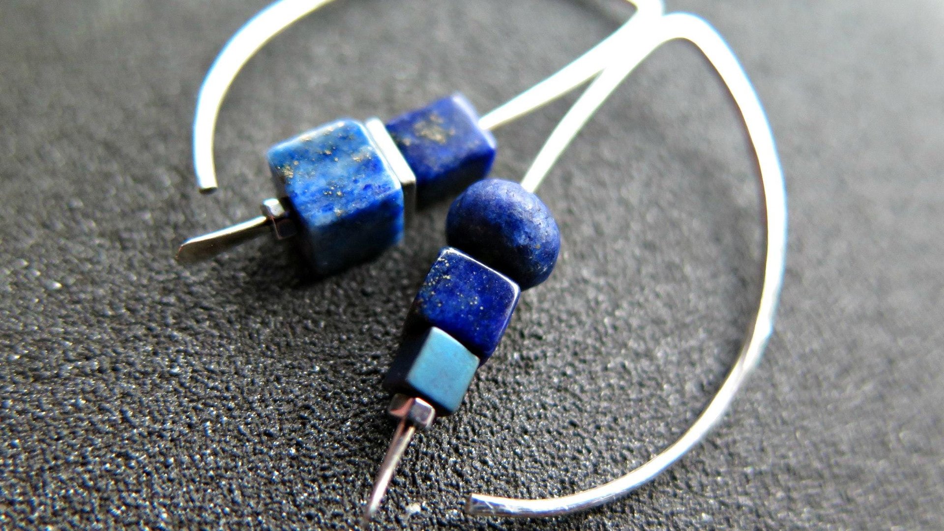 asymmetrical lapis lazuli earrings in sterling silver. modern blue earrings. blue gemstone jewelry. hematite jewellery.