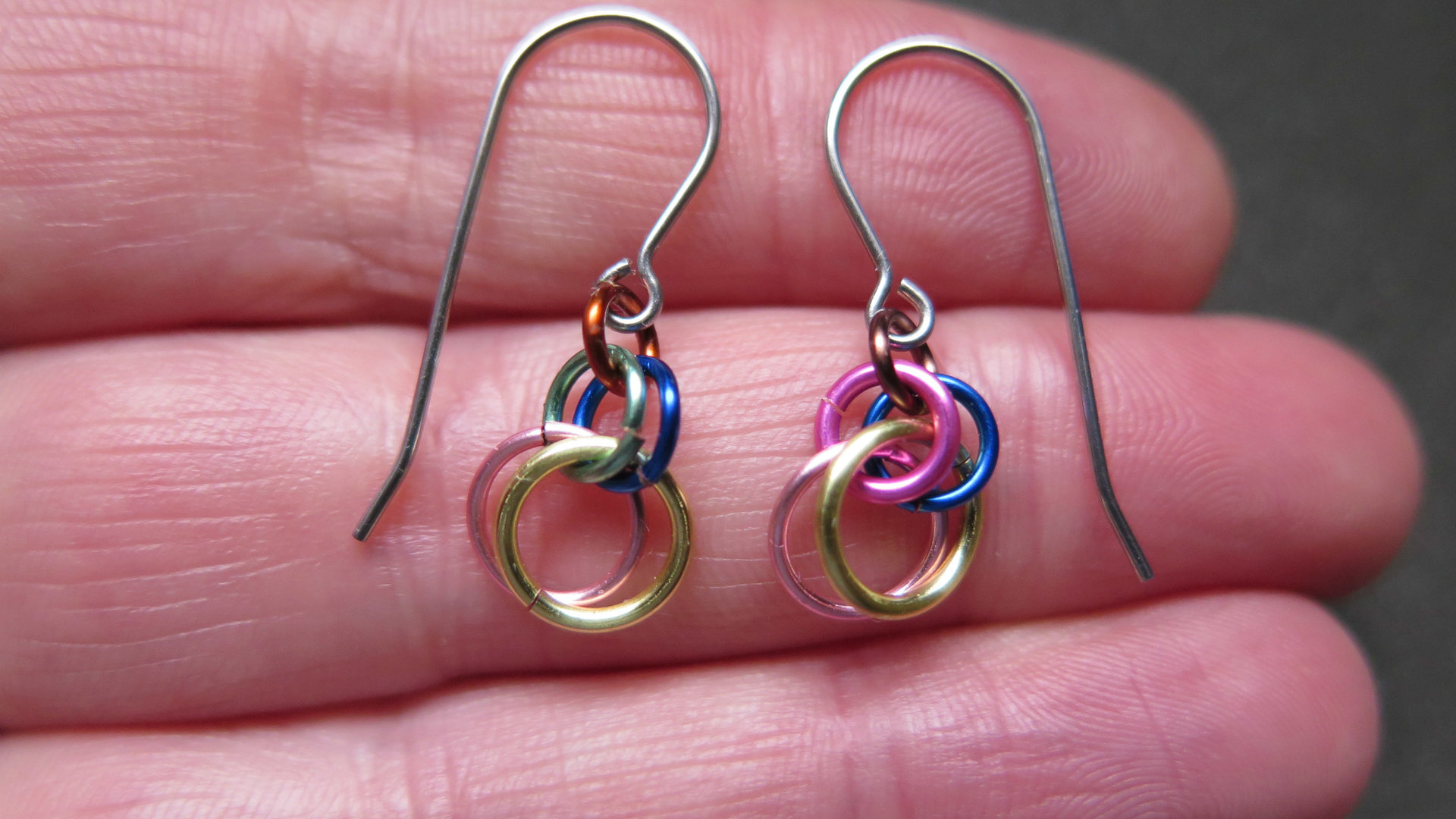 fun chainmail earrings. multicolor dangle earrings. hypoallergenic stainless steel earwires. made in Canada.