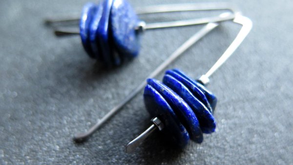 modern blue lapis earrings with hematite. grey niobium wires for sensitive ears. lapis lazuli jewellery.